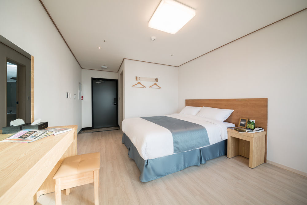 Jeju Mon Dieu Hotel Buitenkant foto