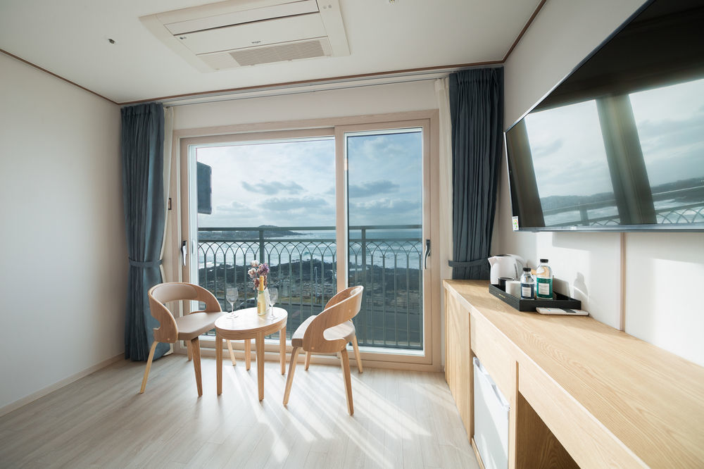 Jeju Mon Dieu Hotel Buitenkant foto